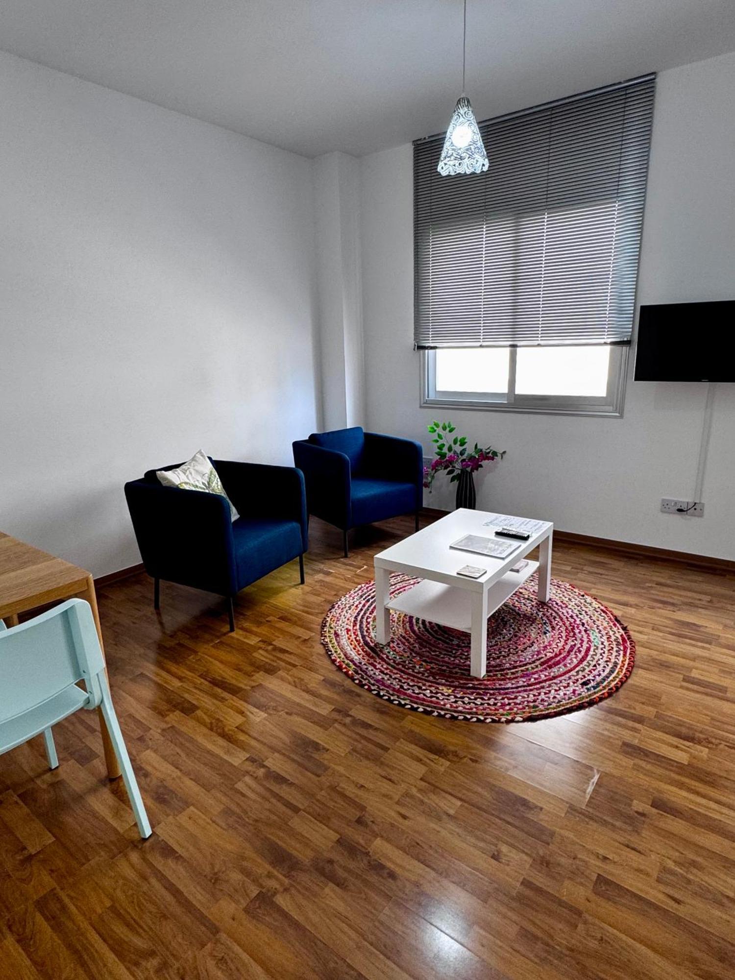 Lovely Studio Apartment In Pafos ภายนอก รูปภาพ