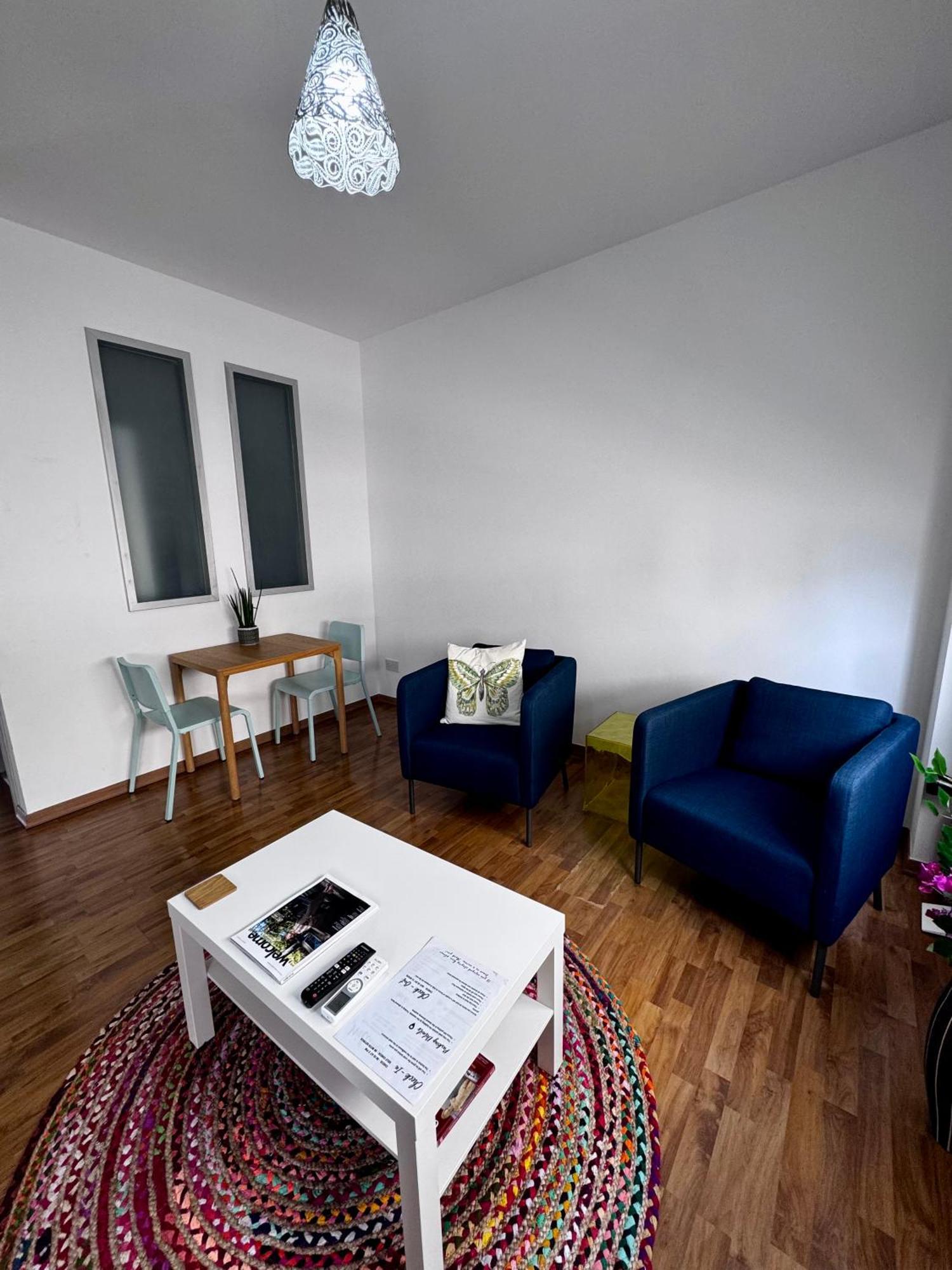 Lovely Studio Apartment In Pafos ภายนอก รูปภาพ